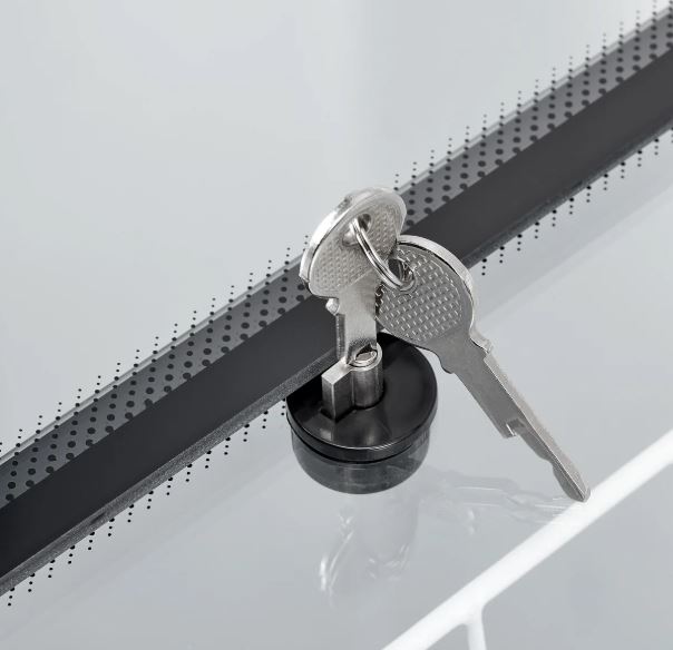 MCRC03B3AWW - Midea 3.0 cu ft. White Commercial Ice Cream Convertible Freezer or Refrigerator with Removable Storage Basket